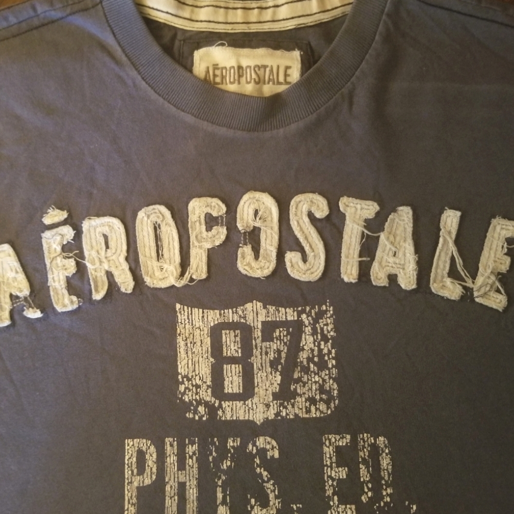 Aeropostale Phys Ed Tee Vintage Gym🤾🏻‍♂️